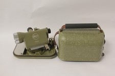 Théodolite Kern Suisse Niveau