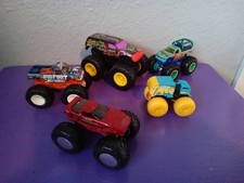 Hot Wheels Monster Jam Truck - Bigfoot -  1:64 Scale Includes all Trucks 