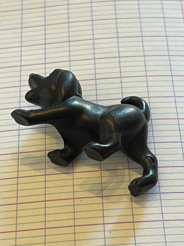 Figurine chien noir - figurine,
