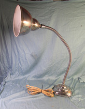 Ancienne lampe articulée
