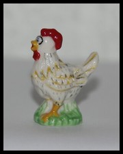 FÈVE DE COLLECTION JOLIES POULETTES 2010 " LA POULE CHAROLLAISE " NEUF