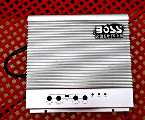 Boss american 560 - car, audio