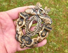 Ancienne Entrée de serrure en