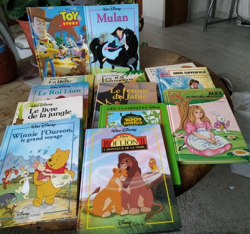 Lot livres walt disney - ,