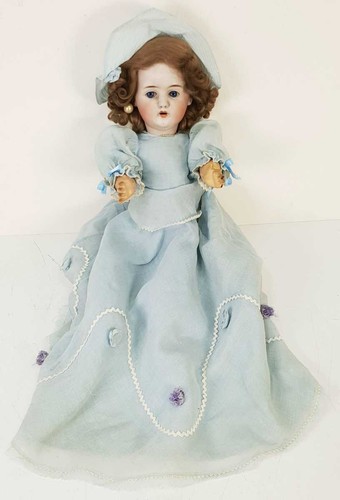 Doll etienne leconte - etienne,