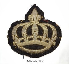 Couronne brodés de Schabraque