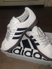 chaussures adidas homme Femme