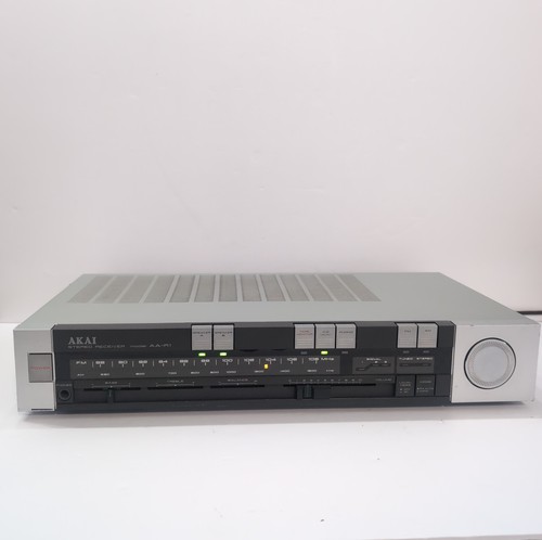 Vintage akai stereo - vintage, am/fm