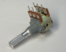 1pcs - ALPS 704F 250KMN Balance Dual Carbon Potentiometer knurled - JAPAN