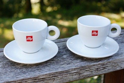 Illy cappuccino cups - cappuccino,