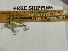 Wes England We BAIT Balsa Crankbait FISHING LURE TACKLE BOX FIND EXCELLENT COND.