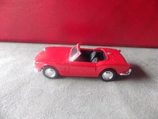 TRIUMPH SPITFIRE    1/43 Solido Boite Souple