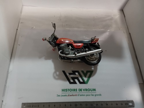 épave moto kawasaki 750 - Épave, mach