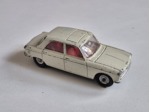 Voiture miniature peugeot 204 - miniature,