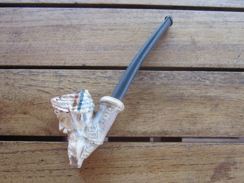 Ancienne pipe terre - ancienne,