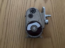 Caméra 8 mm Bell Howell 605