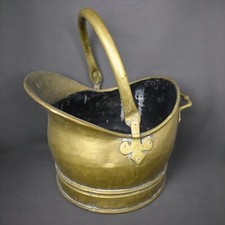 Grand Seau à Charbon / Bac à