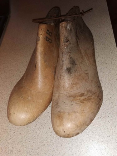 Formes chaussures bois - formes, a