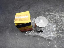 1974 Kawasaki KX 125 KX125 NOS STD Piston 13001-068   2900
