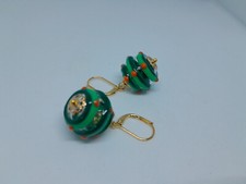 boucles d'oreille dormeuses en verre de Murano vert plaquées or création unique