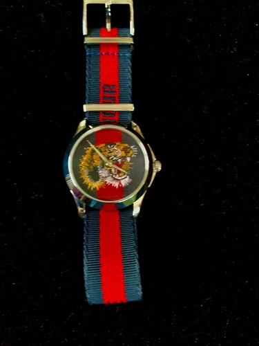 Montre gucci marché des - , le