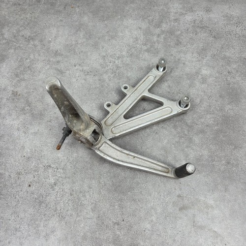 Platine cale pied avant - , droit
