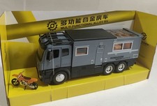 1/18  MERCEDES BENZ CAMPING CAR 899918
