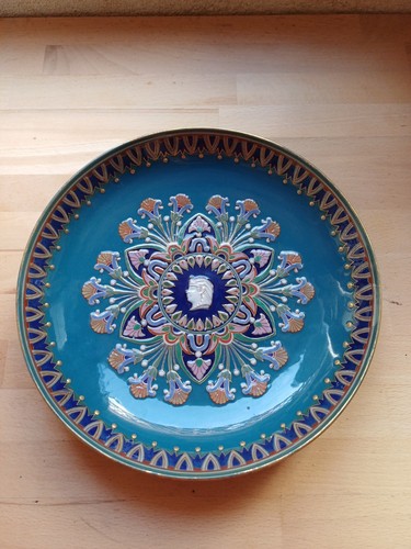 Magnifique assiette porcelaine - magnifique,