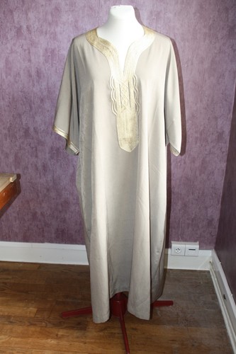 Robe polyester ou - robe,
