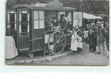 PARIS - Fête Foraine - Ambulant French Fries Merchant - 5814