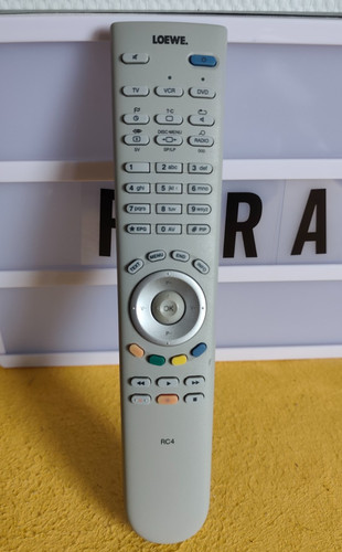 Loewe rc4 tv - loewe,
