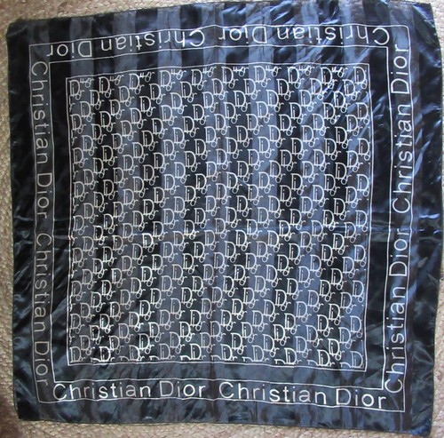 Authentique foulard soie - authentique, en