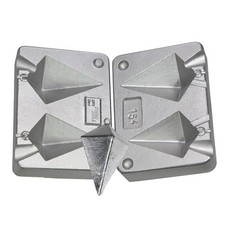 MOULE A  PLOMB PYRAMIDE