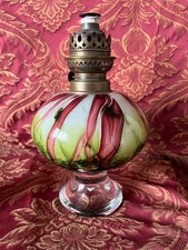 lampe à pétrole , verre et