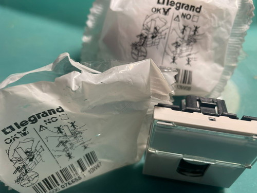 Lot prises rj45 ftp - 2,