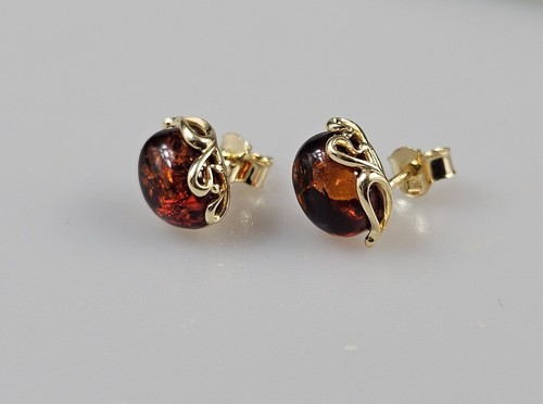 Petites boucles oreilles - petites, d'oreilles