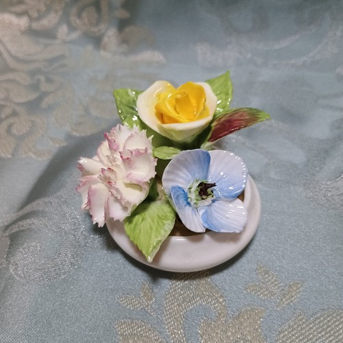 Joli bouquet porcelaine - joli, en