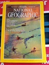 NATIONAL GEOGRAPHIC MAGAZINE -