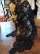 Mantille Dentelle 115 cm x 52