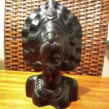 Statuette Femme en ébène 