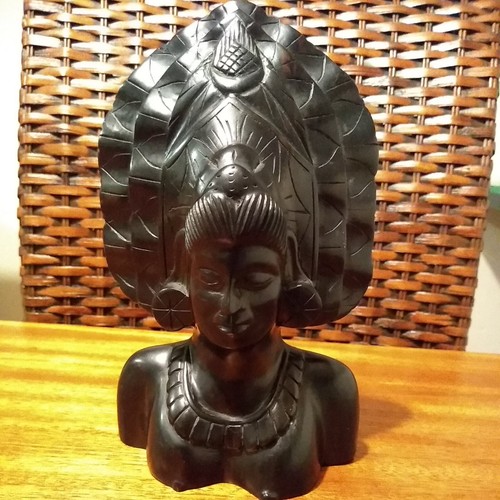 Statuette femme ébène - statuette,