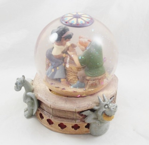 Snow globe musical - , esmeralda