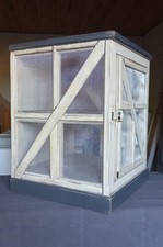 GARDE MANGER  VINTAGE  AVEC  MOUSTIQUAIRE METALLIQUE RESTAURE