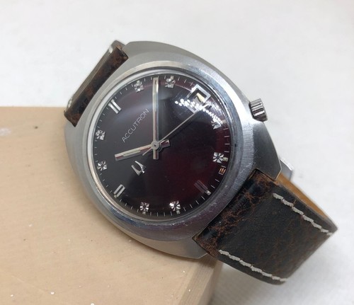 Montre bulova accutron - montre,