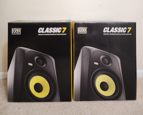 Pair classic powered - pair, of