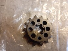 Pignon de sortie de boite 14