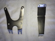 BMW 2002 e10 air-cleaner housing brackets