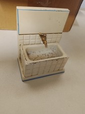 ancien jouet en métal