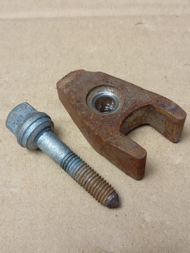 Support buse injecteur vis - support,
