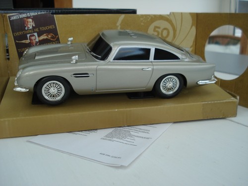 Aston martin db5 goldfinger - aston,